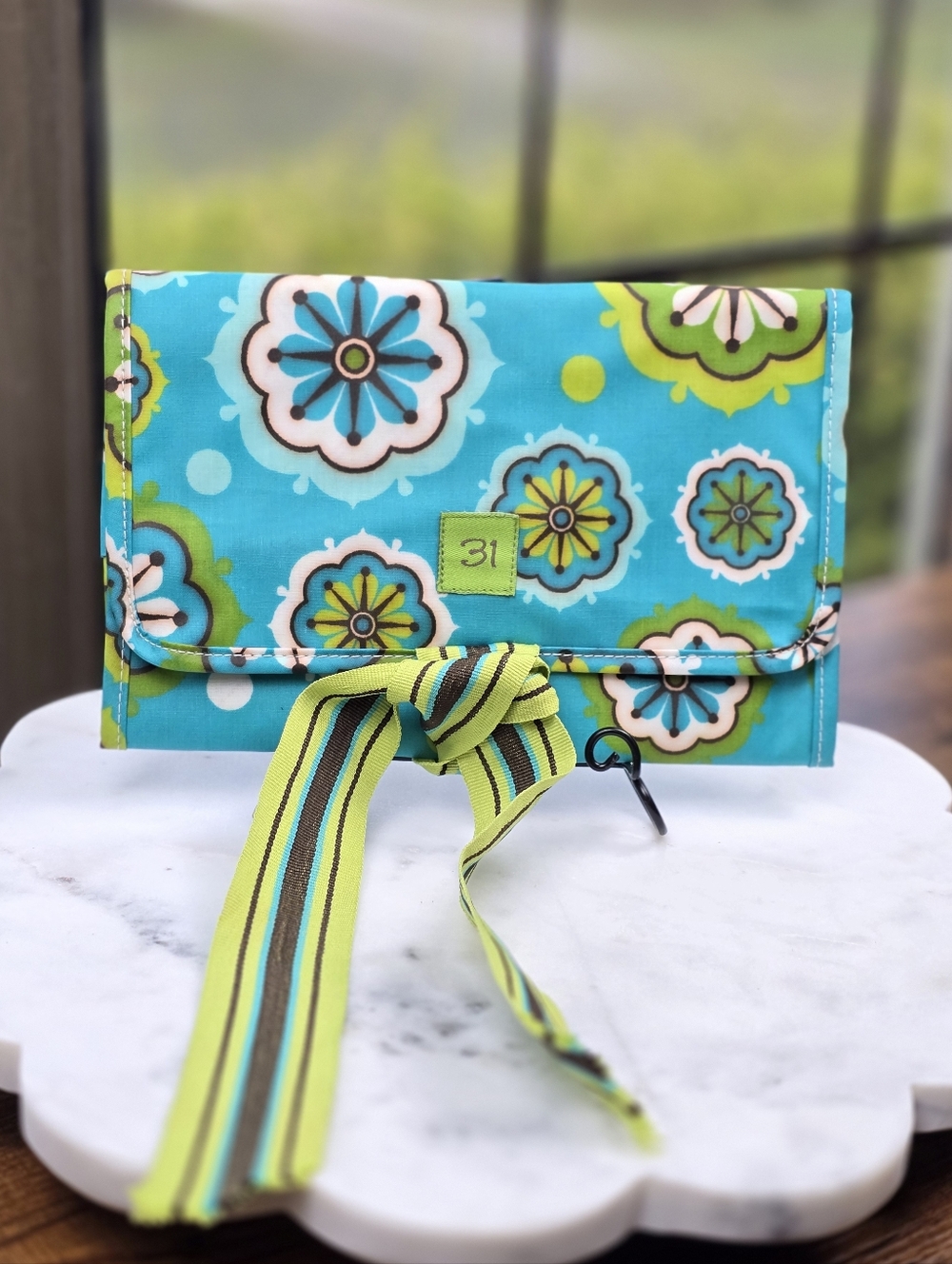 Thirty-One Bloomin' Bouquet Fold-Over Travel Organizer